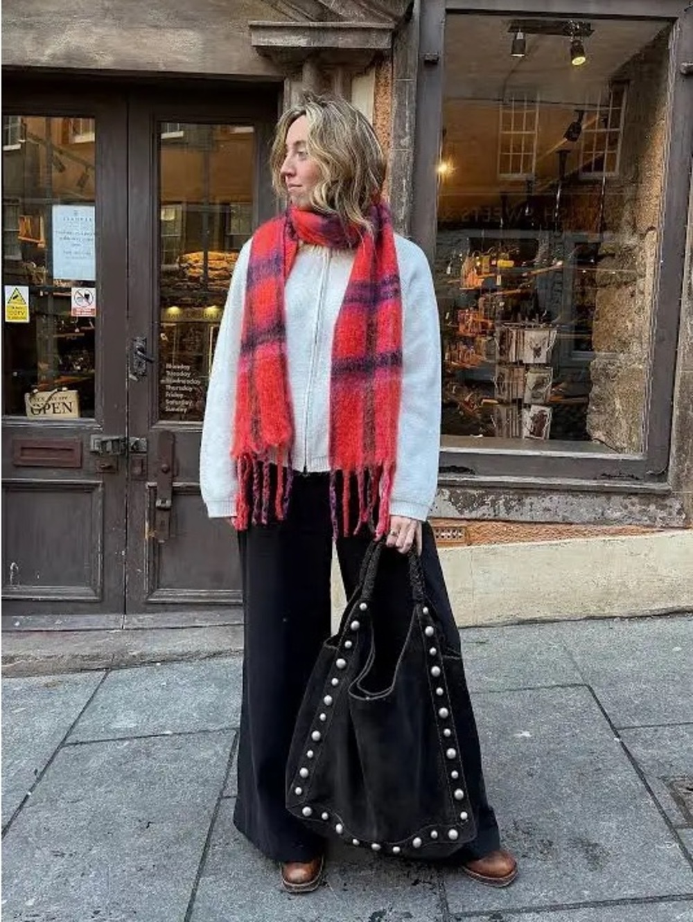 NWT FREE PEOPLE See You Soon Studded Tote | Bitter Bark/Brown MSRP $198 CURRENT - Picture 4 of 12